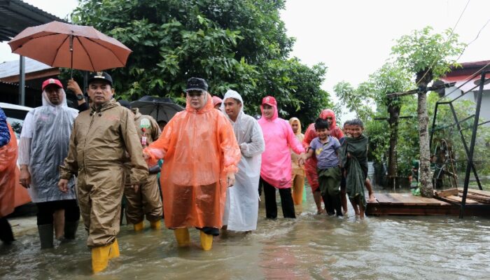 Banjir Lumpuhkan Kota Lhokseumawe, Wali Kota Sebar Bantuan Logistik