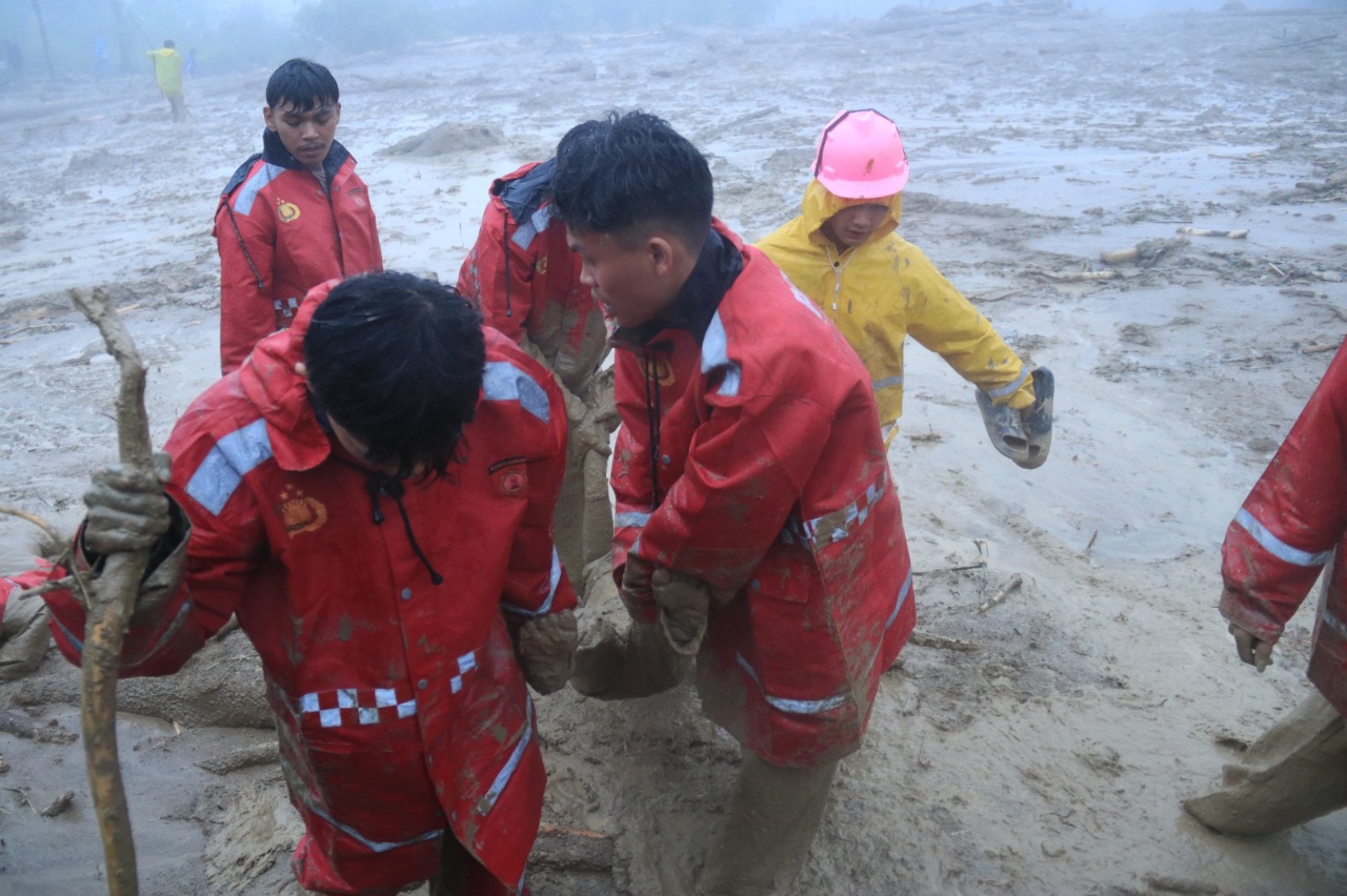 Banjir Bandang Di Humbahas: 2 Meninggal, 4 Luka, 5 Hilang