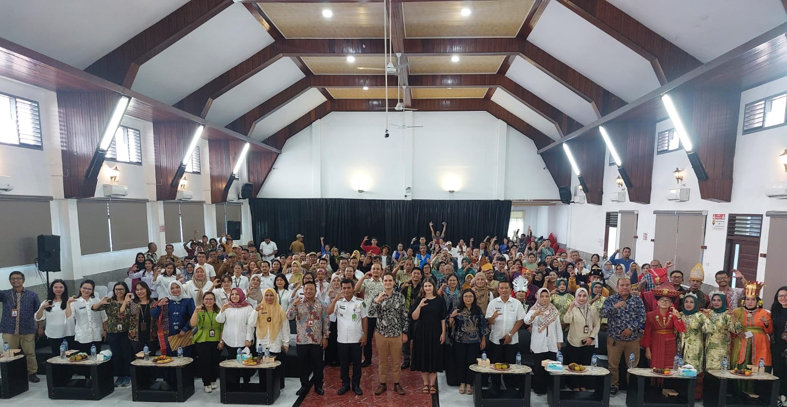 Program 6 Tahun Berakhir, YNLM Serahkan Layanan Kesehatan Mental Helvetia Tengah kepada Masyarakat Lokal