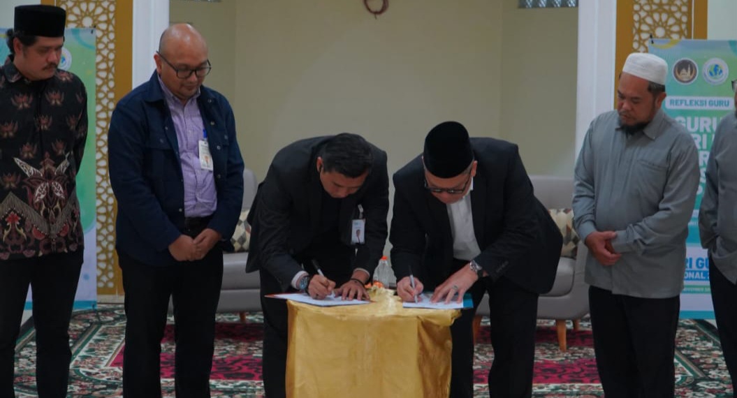 Yayasan Doktor Haji Maratua Simanjuntak Komitmen Tingkatkan Kesejahteraan Guru