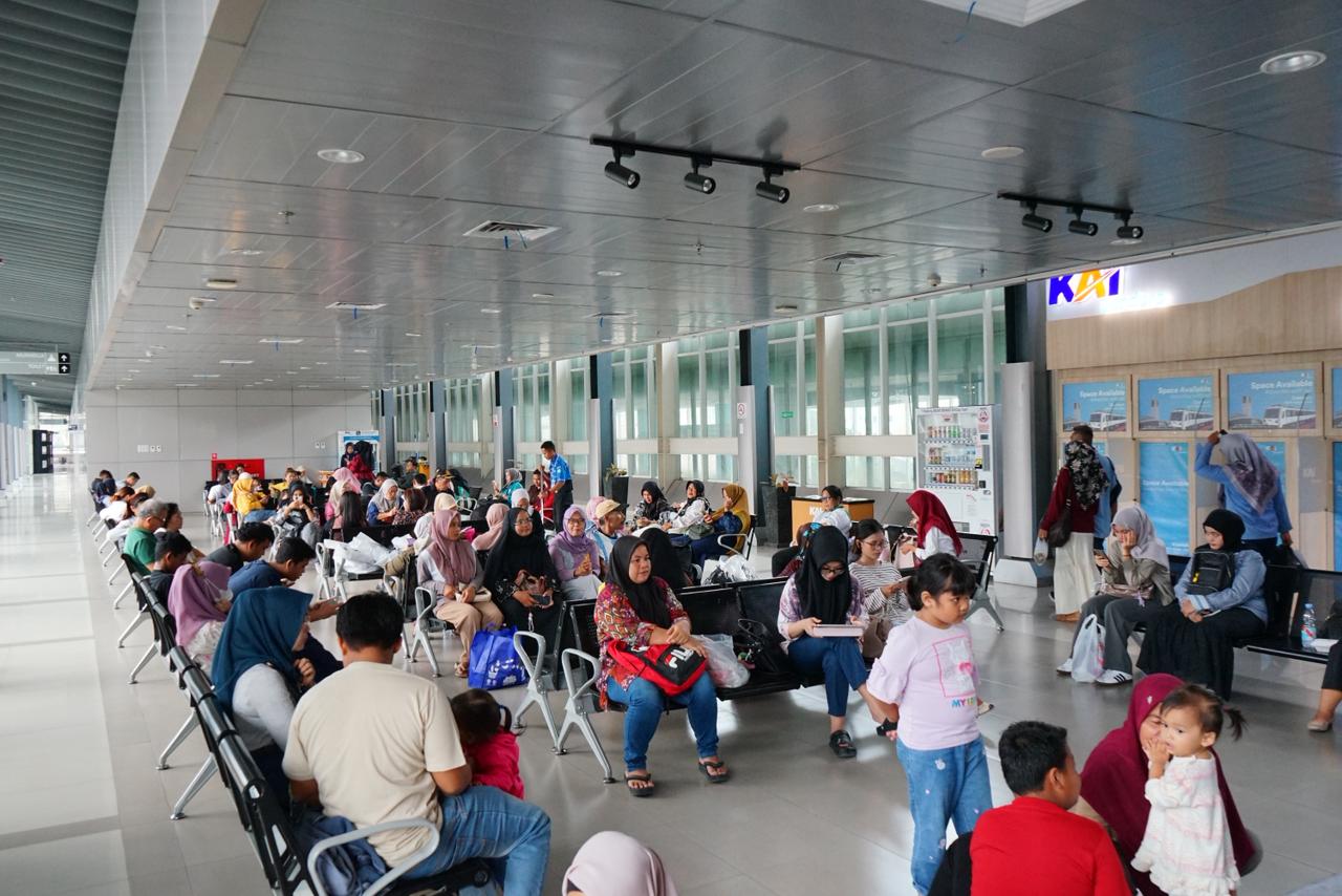 17 KA Srilelawangsa Medan-Binjai-Kuala Bingai Dibatalkan Akibat Gogosan di KM 15+5/6