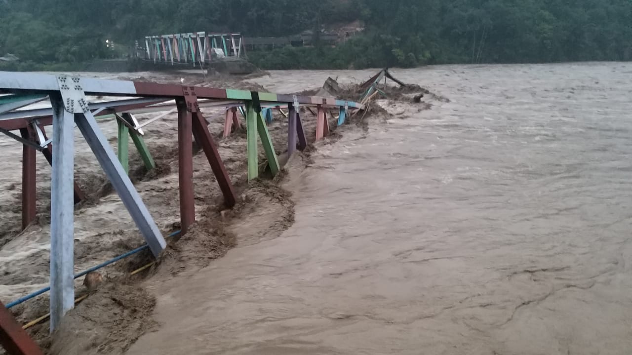 Baniir Di Agara, Satu Meninggal, Satu Selamat Dan Satu Hilang