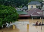 Dua Sungai Meluap, Desa Muara Batang Angkola Di Kec. Siabu Nyaris Tenggelam