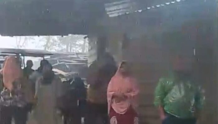 8 Warga Pantai Barat Berhasil Dievakuasi Dari Lokasi Longsor Aek Saroga