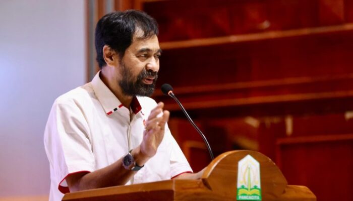 Mualem Tetapkan Aceh Darurat Bencana