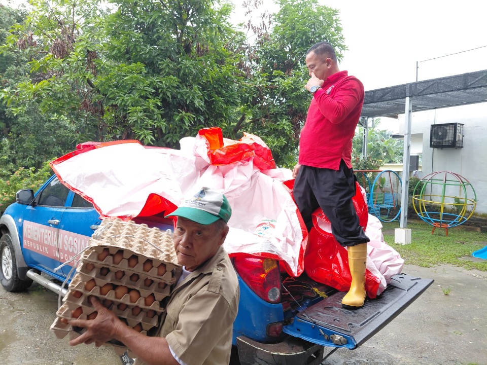 Pemkab Deliserdang Salurkan Bantuan Logistik Untuk Masyarakat Terdampak Banjir