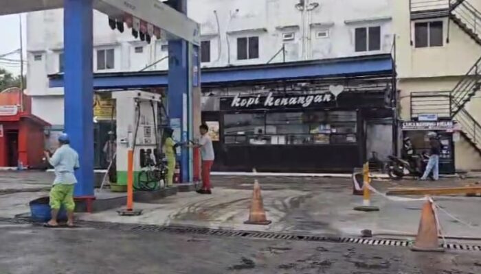 Pasokan BBM Di SPBU Kota Medan Kosong