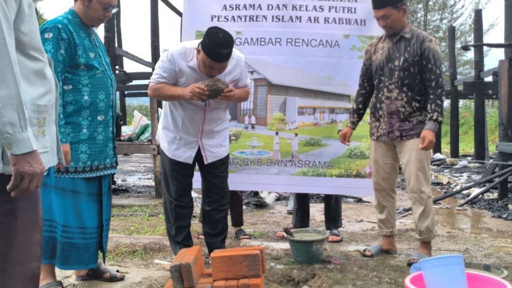 Usai Terbakar, Asrama Dan RKB Pesantren Arrabwah Kembali Dibangun