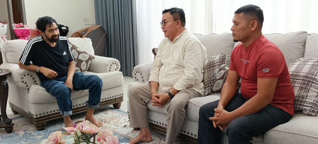 Bupati Salim Fakhry Bersama Ketua DPRK Aceh Tenggara Temui Gubernur Laporkan Banjir