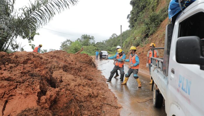 Utamakan Keselamatan Masyarakat, PLN Percepat Pemulihan Pasokan listrik Pascabencana Di Sumut