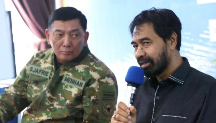 Mualem Harap Menhan Mobilisasi Nasional Percepat Penanganan Bencana Aceh