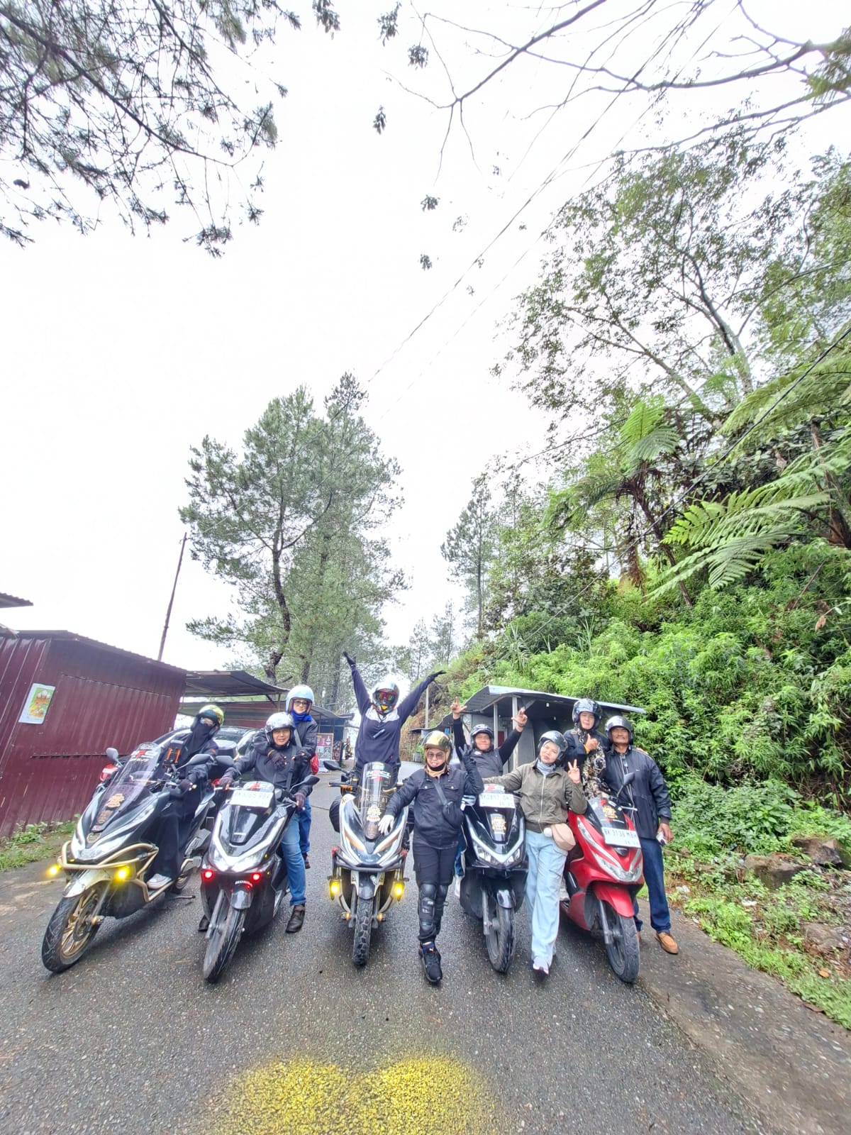 Honda 160 Pride Goes To BeachHadirkan Kebersamaan Pecinta AT High Honda 160