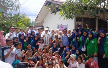 Kadin Peduli Korban Banjir Di Mandailing Natal