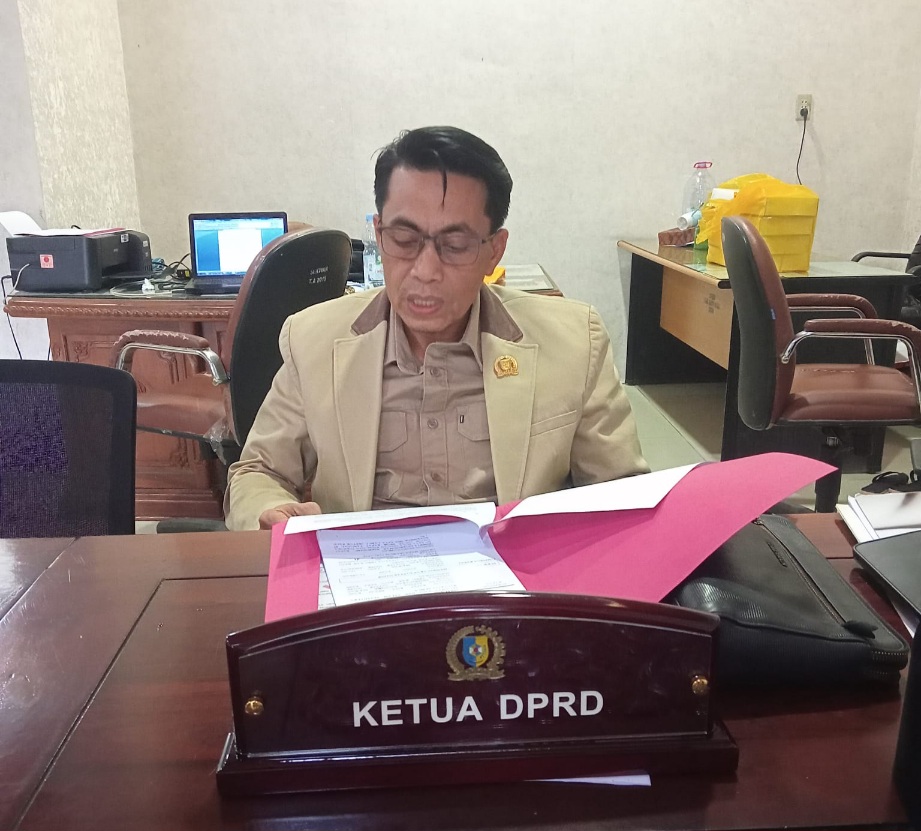 KUA PPAS Batubara, Pemkab Ngotot, Ketua DPRD Walk Out