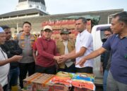 Wagub Aceh Antar Bantuan Masa Panik Untuk Masyarakat Pidie Dan Pidie Jaya