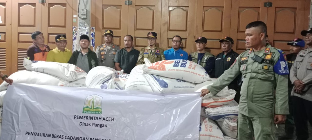 Warga Terdampak Banjir Di Sultan Daulat Peroleh Bantuan Beras