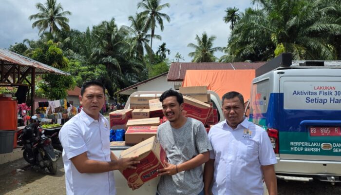 Kadin Peduli Korban Banjir Di Mandailing Natal