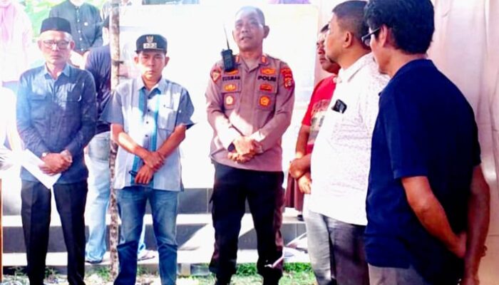 Di Tengah Banjir, Warga Gampong Mee Hagu Tetap Ikuti Pemilihan Keuchik