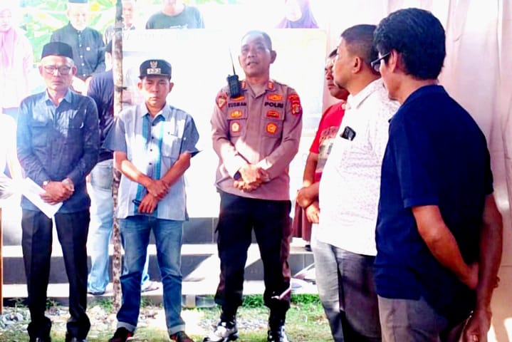 Di Tengah Banjir, Warga Gampong Mee Hagu Tetap Ikuti Pemilihan Keuchik