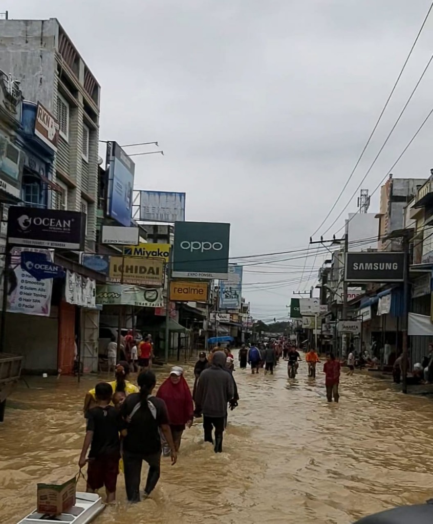 Langkat Darurat Banjir, Warga Terisolasi