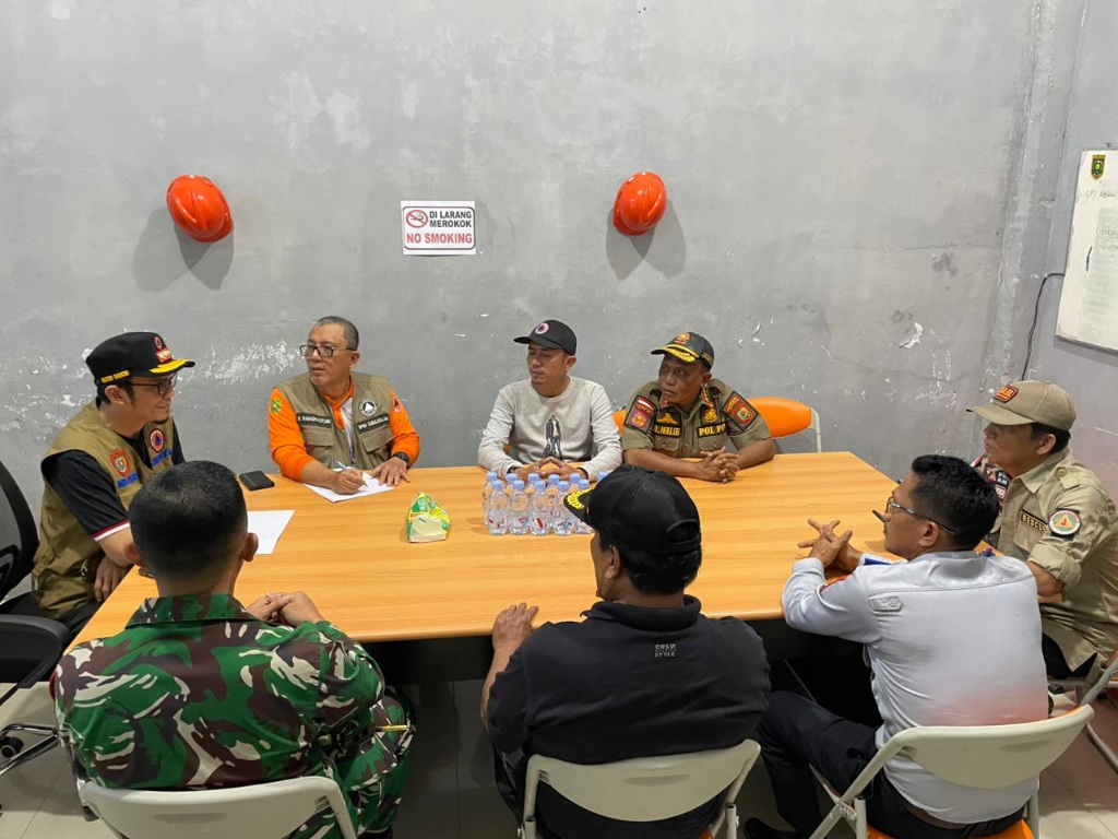 Wali Kota Subulussalam Sasar Desa Terpencil Antarkan Bantuan