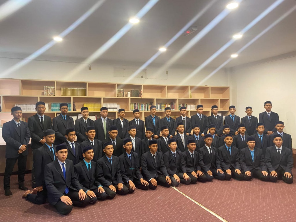 Pesantren Sulaimaniyah Aceh Tamiang Terendam Banjir, 90 Santri Dan Guru Mengungsi Tanpa Bantuan