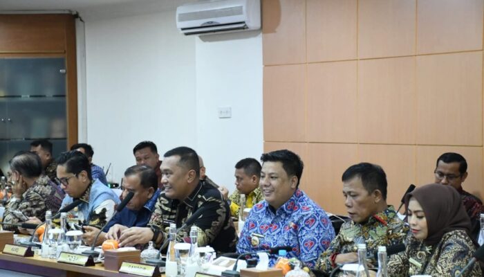 Bupati Samosir Siap Berkontribusi Agar Bank Sumut Dapat Memberikan Manfaat Dan Pelayanan yang Lebih Baik