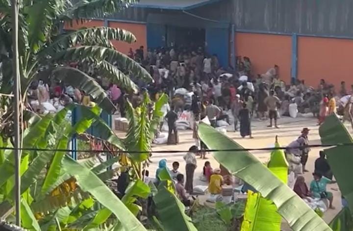 Gudang Bulog Sibolga Dijarah Massa, Berhembus Info Empat Tewas Tertimpa Karung Beras