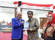 H Juli Sawitma Nasution, SH MH Luncurkan Buku Biografinya Berjudul “Arah Pengabdian Sang Bhayangkara Ke Parlemen”