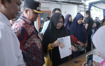 PT Pos Kisaran Salurkan BLTS Kestra, Pemerintah Ingatkan Gunakan Dengan Bijak