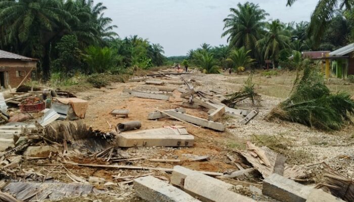 Korban Banjir Di Besitang Tuding Pemerintah Abai Perhatikan Derita Rakyatnya
