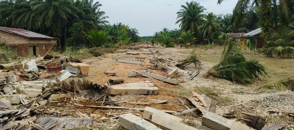 Korban Banjir Di Besitang Tuding Pemerintah Abai Perhatikan Derita Rakyatnya