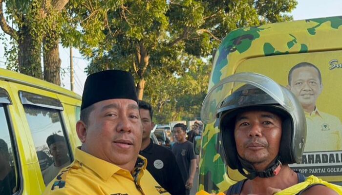 Ketum PP AMPG Tinjau Banjir Sembari Serahkan Bantuan Ke Tanjung Pura Langkat