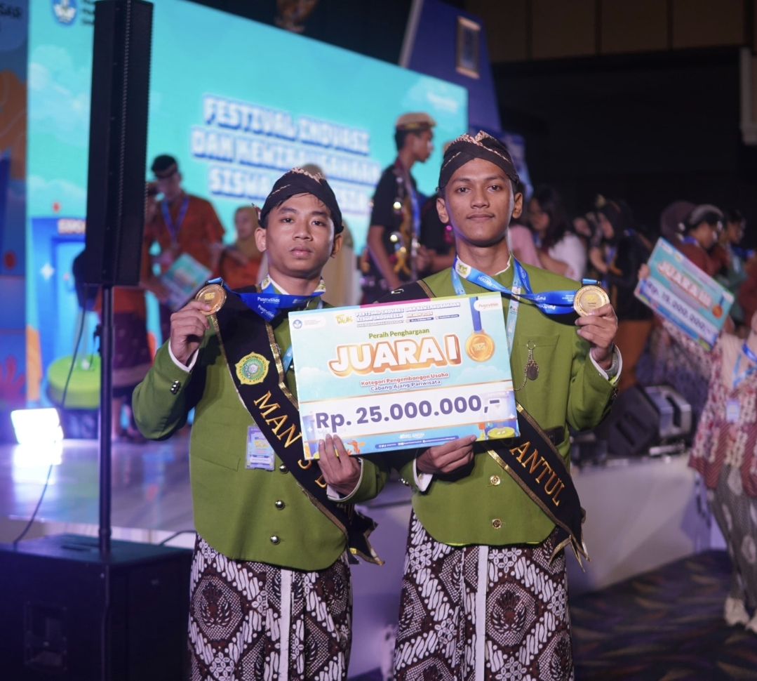 MAN 3 Bantul Sabet Medali Emas FIKSI 2025