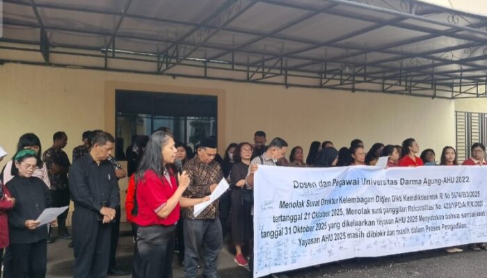 Dosen, Pegawai UDA Demo Tolak Surat Rekonsiliasi Sepihak Yayasan