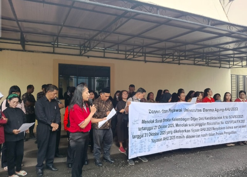 Dosen, Pegawai UDA Demo Tolak Surat Rekonsiliasi Sepihak Yayasan