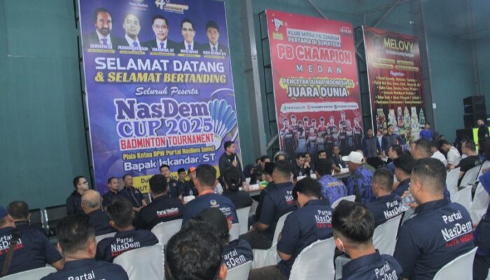 HUT Ke-14 NasDem, Bung RA Dan Rico Waas Semarakkan Turnamen Bulutangkis Piala Iskandar ST