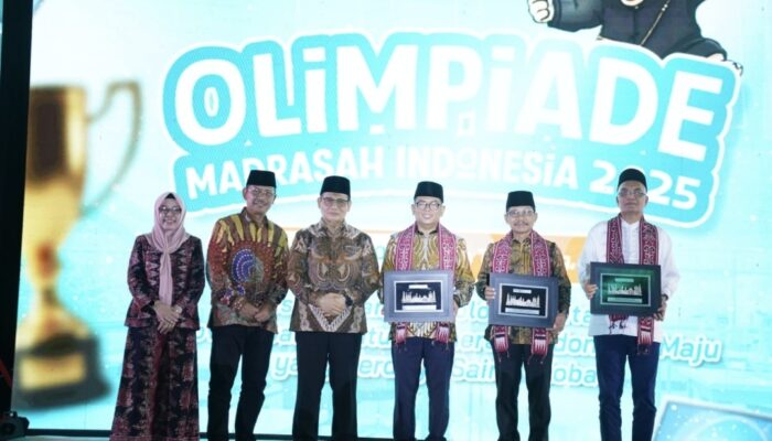 Antusiasme Membludak, OMI 2025 Buktikan Madrasah Kian Unggul di Sains dan Teknologi