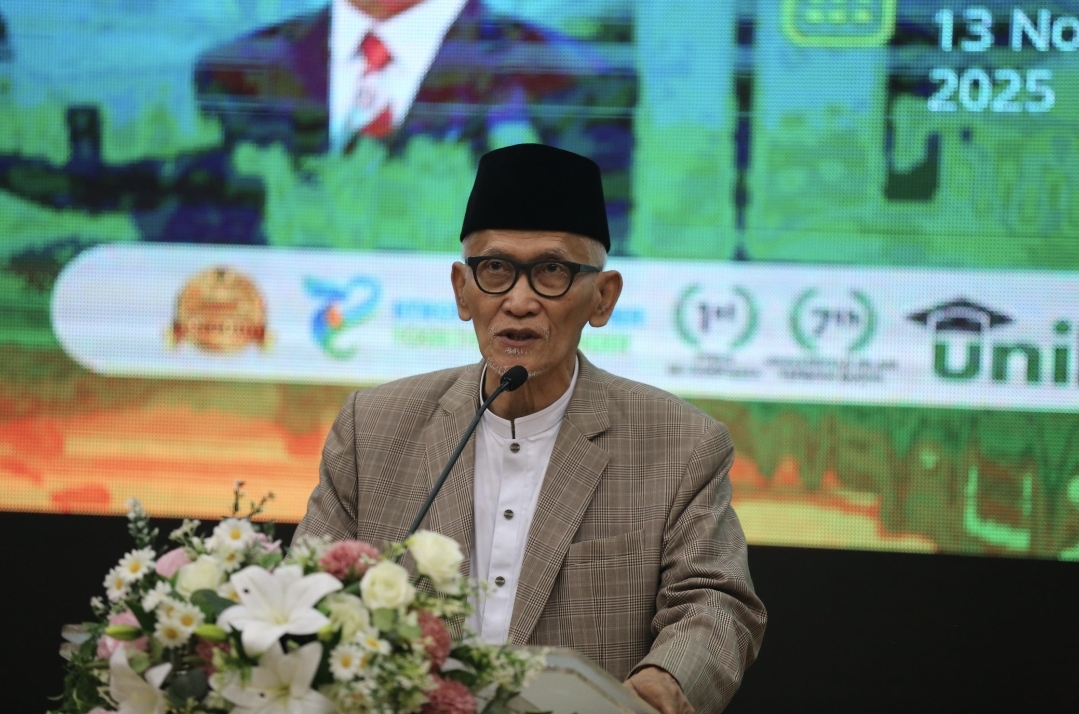 KH Miftachul Akhyar: Pesantren Kuat karena Menyatukan Ilmu dan Iman, Akal dan Adab