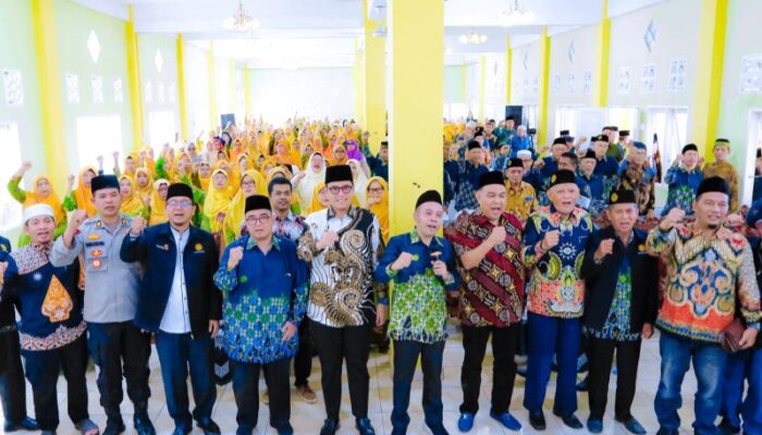 Hadiri Tabligh Akbar Milad Muhammadiyah ke-113, Rico Waas Dorong Sinergitas Wujudkan Kesejahteraan Bangsa