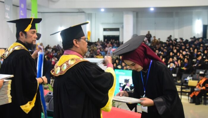 Unimed Wisuda 2.255 Lulusan, Prof Baharuddin: Terus Kembangkan Ekosistem Riset Berkelanjutan