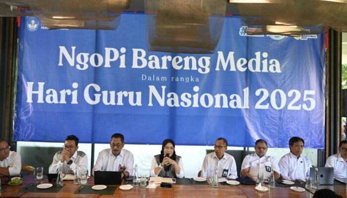 Kesejahteraan Guru Menguat, Tunjangan dan PPG Lampaui Target