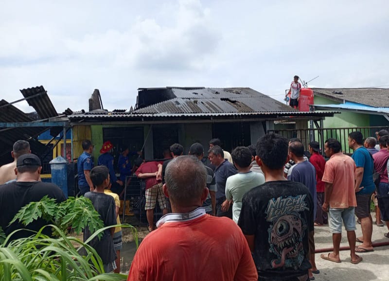 Dua Rumah Di Perumahan KIP Terbakar
