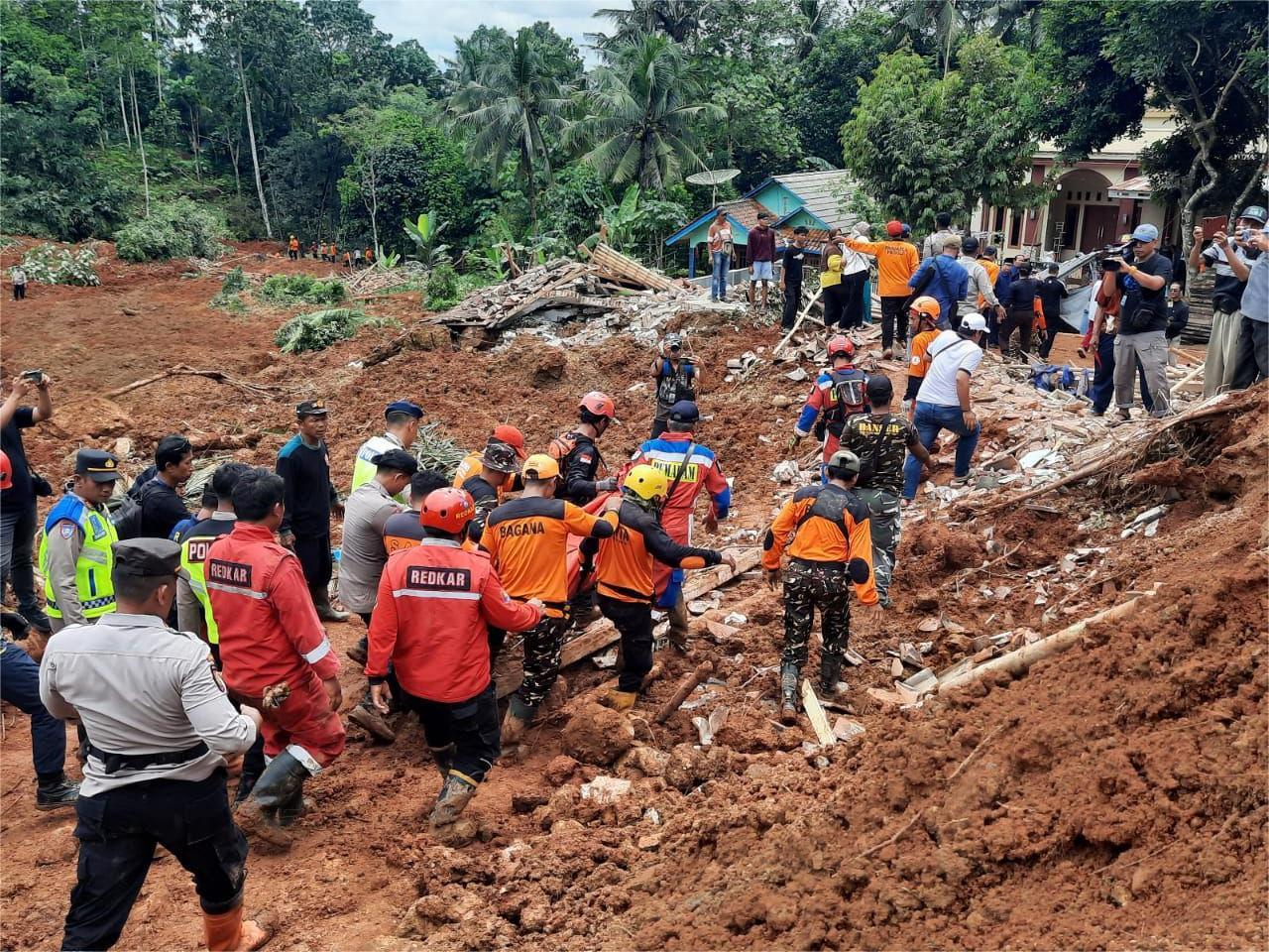 Longsor Cilacap Tiga Korban Tewas