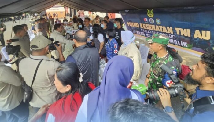 Posko Kesehatan TNI AU Layani Ratusan Warga Terdampak Bencana Di Tapanuli Tengah