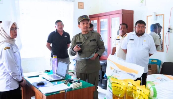 Wali Kota Tebingtinggi Sidak Kelurahan, Pastikan Bantuan Banjir Tepat Sasaran