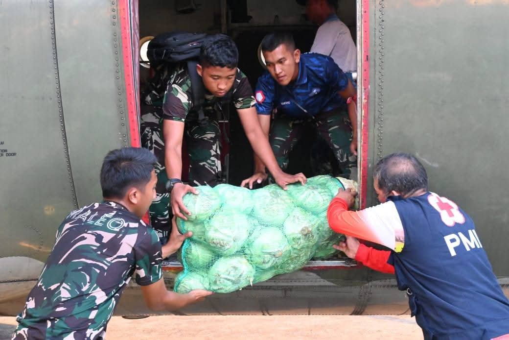 TNI AU Angkut 40 Ton Hasil Pertanian Pascabencana Bener Meriah Dan Aceh Tengah