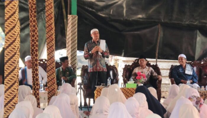 Wakil Bupati Padanglawas Hadiri Amaliah Akbar Barumun Barat