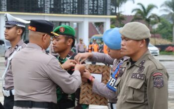 Kapolres Pakpak Bharat Pimpin Apel Ops Lilin Toba Amankan Natal-Tahun Baru