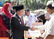 Bupati Padanglawas Serahkan Bantuan Rp425,5 Juta Untuk Korban Bencana